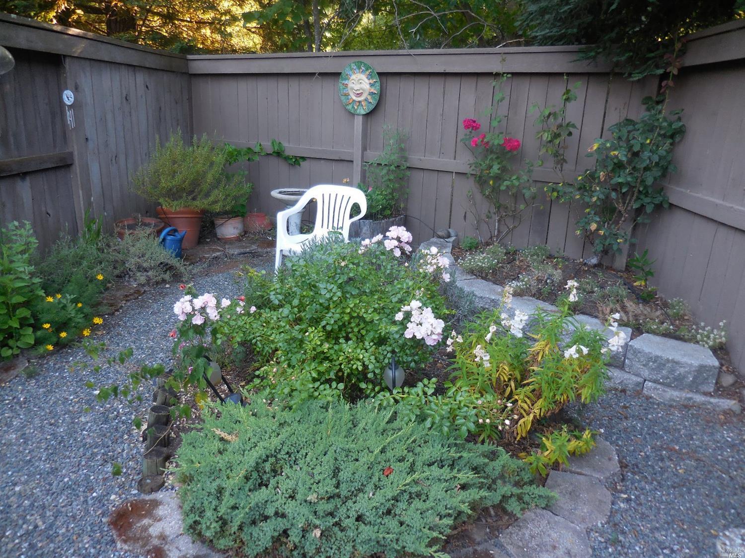 821 Glen Miller Dr, Windsor, CA 95492 photo 4