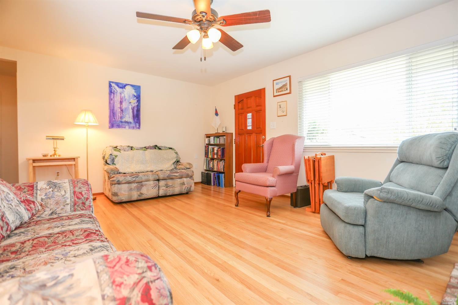 955 Laurel Ave, Sonoma, CA 95476 photo 9