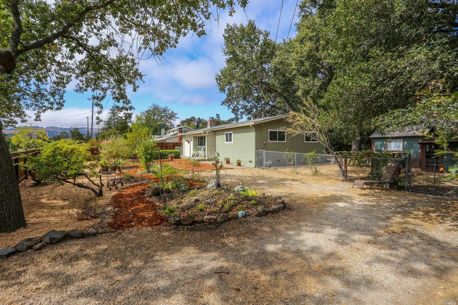 955 Laurel Ave, Sonoma, CA 95476 photo 6