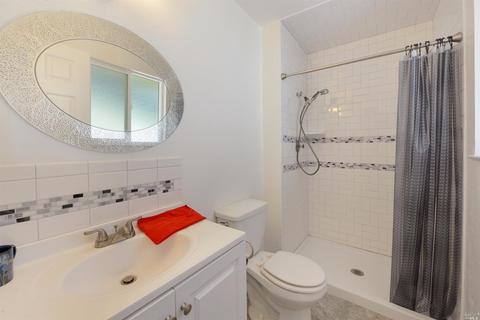 428 Bluebird Dr, Windsor, CA 95492 photo 12