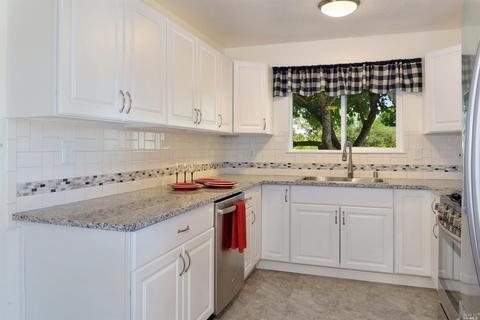 428 Bluebird Dr, Windsor, CA 95492 photo 7