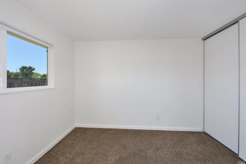 428 Bluebird Dr, Windsor, CA 95492 photo 15