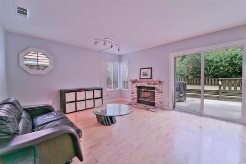 246 Hawkins St, Vallejo, CA 94591 photo 6