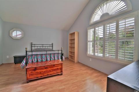 246 Hawkins St, Vallejo, CA 94591 photo 14