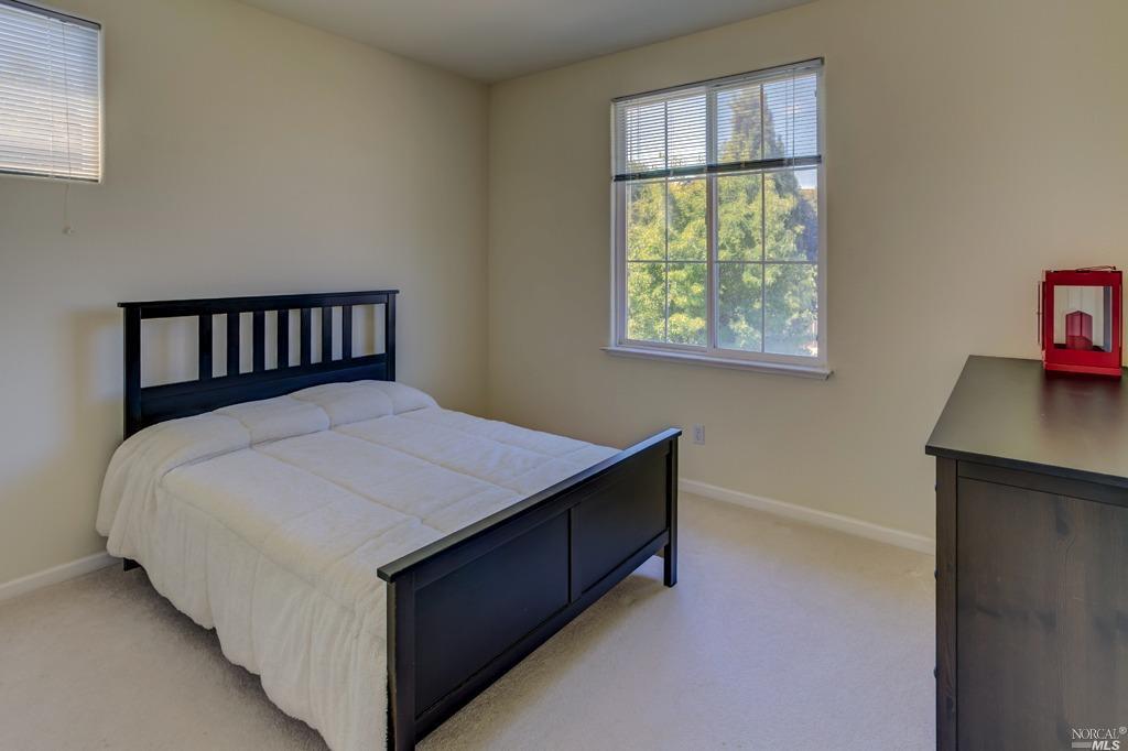 2736 Olivewood Ln, Vallejo, CA 94591 photo 21