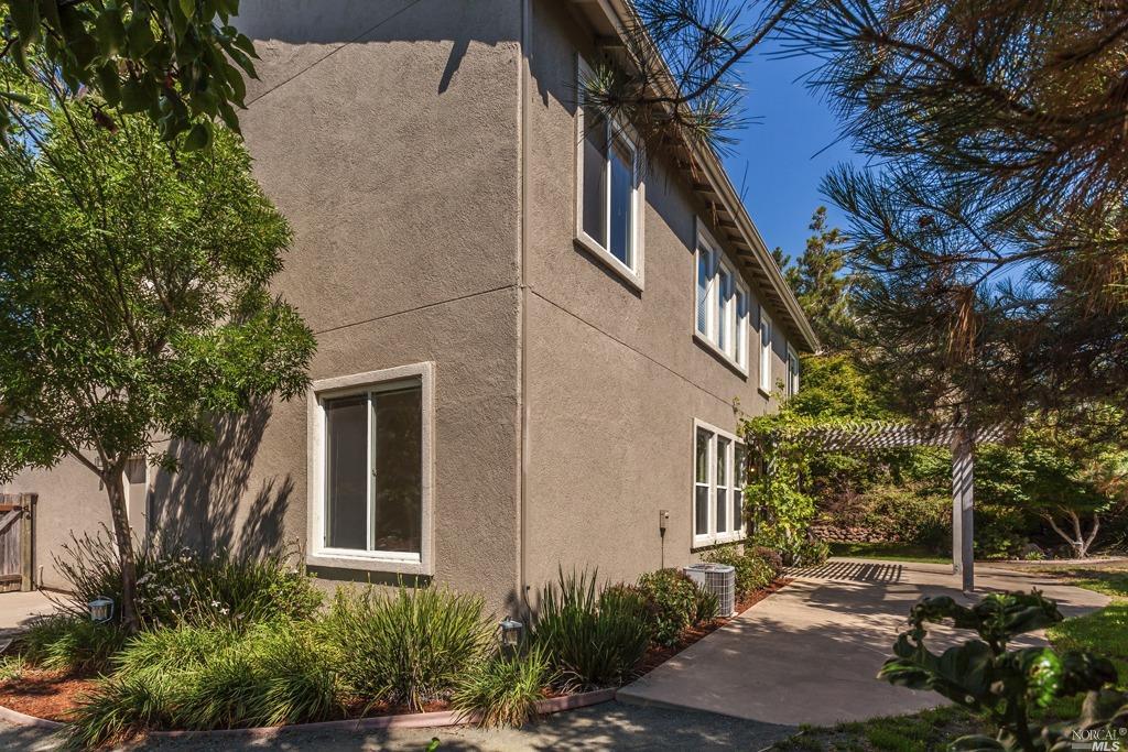 2736 Olivewood Ln, Vallejo, CA 94591 photo 46