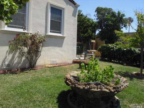490 Wallace Ave, Vallejo, CA 94590 photo 5