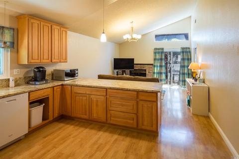 1057 Peppertree Dr, Fairfield, CA 94533 photo 9