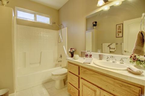 306 Glen Eagle Ct, Vacaville, CA 95688 photo 20
