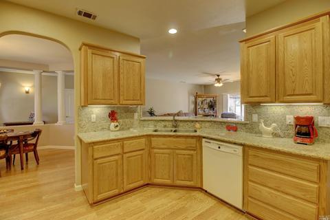 306 Glen Eagle Ct, Vacaville, CA 95688 photo 12