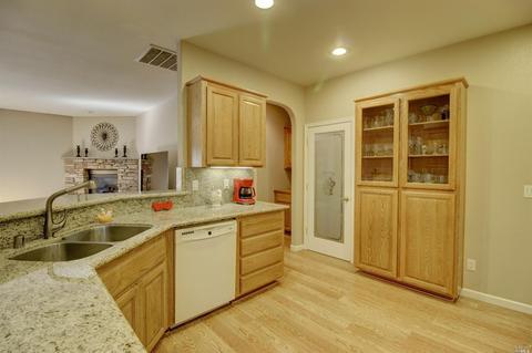 306 Glen Eagle Ct, Vacaville, CA 95688 photo 11