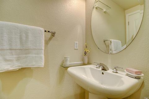 19 Magellan Ct, Novato, CA 94949 photo 18