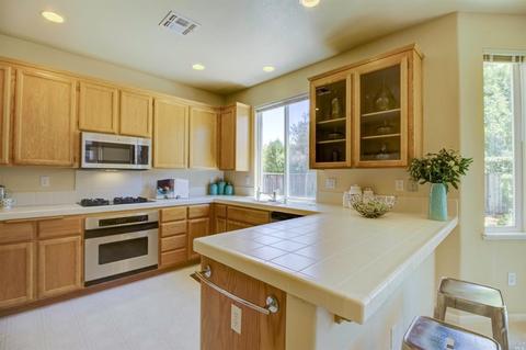 19 Magellan Ct, Novato, CA 94949 photo 3