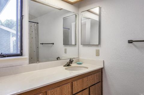 1704 Devonshire Dr, Benicia, CA 94510 photo 18