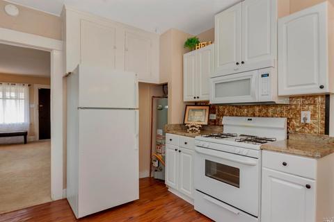 1429 Gordon St, Vallejo, CA 94590 photo 12