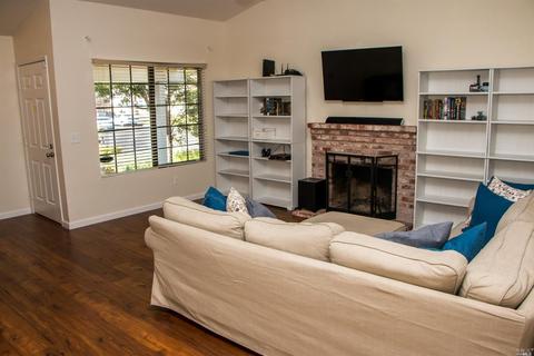 506 Eldridge Ave, Vacaville, CA 95688 photo 6