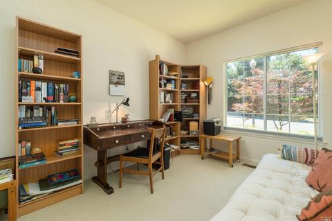1002 Lisa Ct, Windsor, CA 95492 photo 8