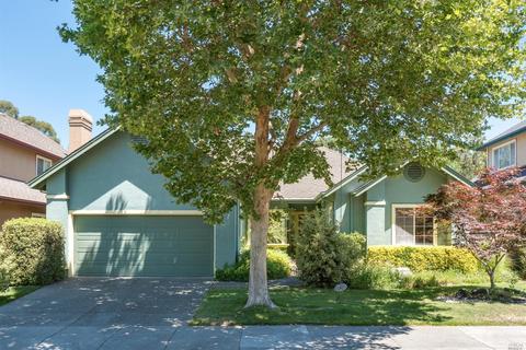 1002 Lisa Ct, Windsor, CA 95492 photo 1