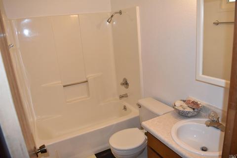 568 Donner Ln, Ukiah, CA 95482 photo 11