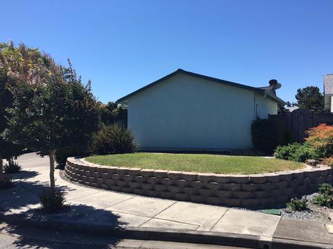 145 Ward Ct, Vallejo, CA 94589 photo 2
