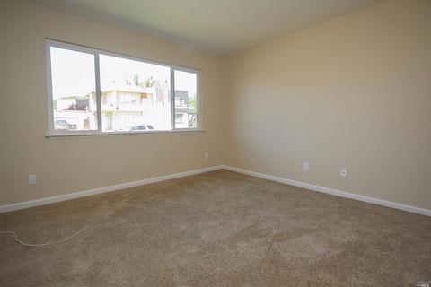 Undisclosed, Fairfield, CA 94533 photo 11