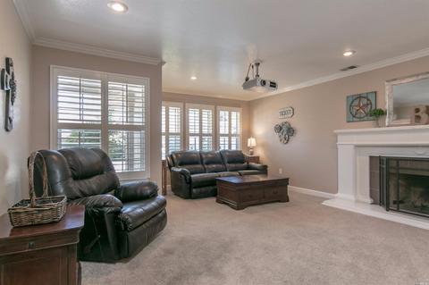 236 River Oaks Dr, Lodi, CA 95240 photo 5