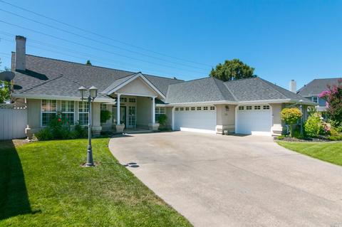 236 River Oaks Dr, Lodi, CA 95240 photo 1
