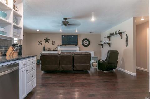 236 River Oaks Dr, Lodi, CA 95240 photo 8