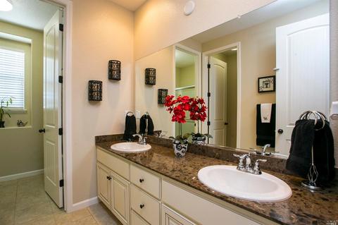 2141 Lariat Dr, Fairfield, CA 94534 photo 18