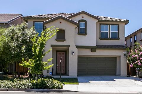 2141 Lariat Dr, Fairfield, CA 94534 photo 3