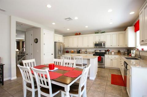 2141 Lariat Dr, Fairfield, CA 94534 photo 7
