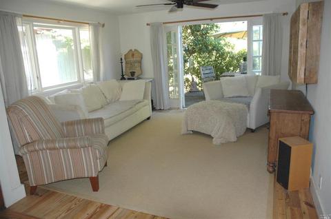 7408 Elphick Rd, Sebastopol, CA 95472 photo 2