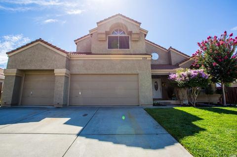 839 Monaghan Cir, Vacaville, CA 95688 photo 2