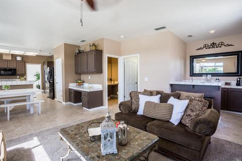 839 Monaghan Cir, Vacaville, CA 95688 photo 12