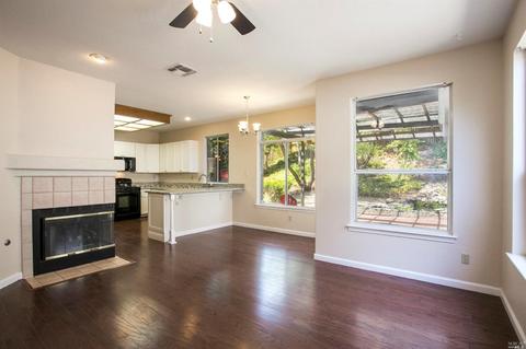 100 Bald Eagle Dr, Vacaville, CA 95688 photo 6