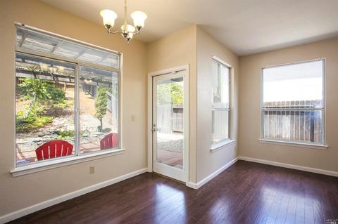 100 Bald Eagle Dr, Vacaville, CA 95688 photo 8