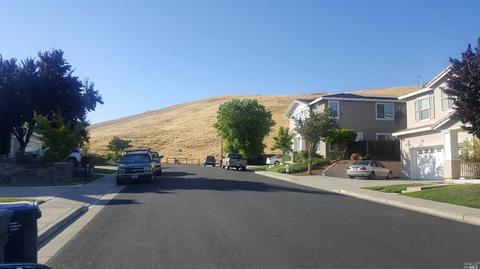 3517 Valley View Ct, Fairfield, CA 94534 photo 4