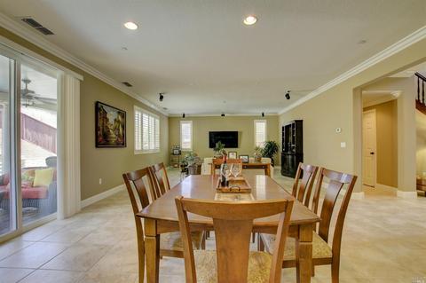 1432 Couples Cir, Fairfield, CA 94533 photo 17