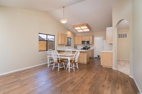 201 E Sierra Ave, Cotati, CA 94931 photo 9