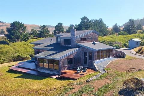 411 Los Santos Dr, Bodega Bay, CA 94923 photo 1