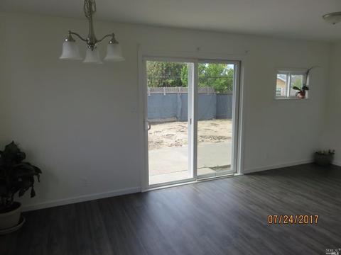 207 Rome Dr, Vallejo, CA 94589 photo 4