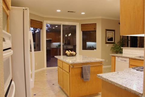 2401 Rushcreek Pl, Vallejo, CA 94591 photo 10