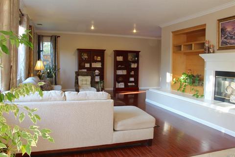 2401 Rushcreek Pl, Vallejo, CA 94591 photo 12
