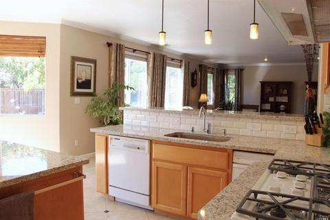 2401 Rushcreek Pl, Vallejo, CA 94591 photo 9