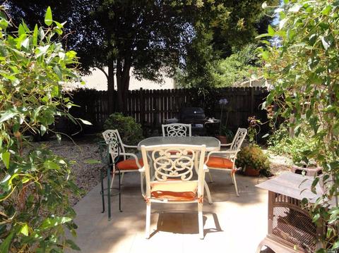 545 Brown St, Napa, CA 94559 photo 24