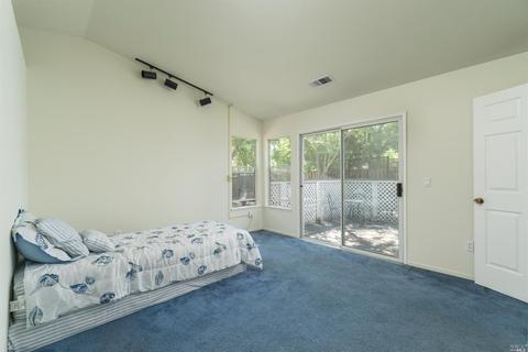 912 Ginkgo Pl, Windsor, CA 95492 photo 8