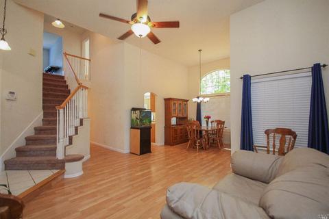 721 Emerald Bay Dr, Fairfield, CA 94534 photo 7