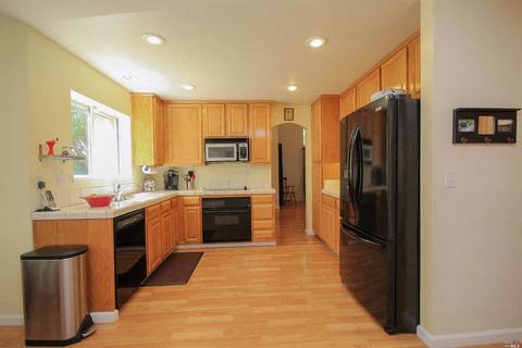 721 Emerald Bay Dr, Fairfield, CA 94534 photo 14