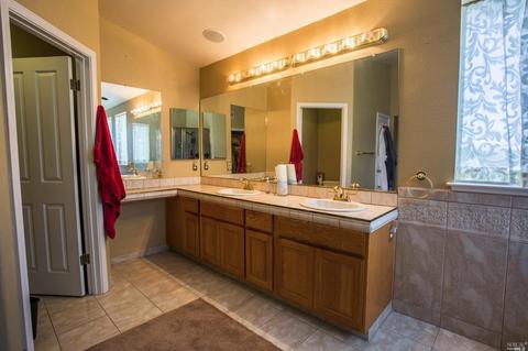 6778 Sunriver Ln, Vallejo, CA 94591 photo 22