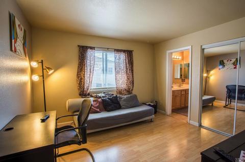 6778 Sunriver Ln, Vallejo, CA 94591 photo 28